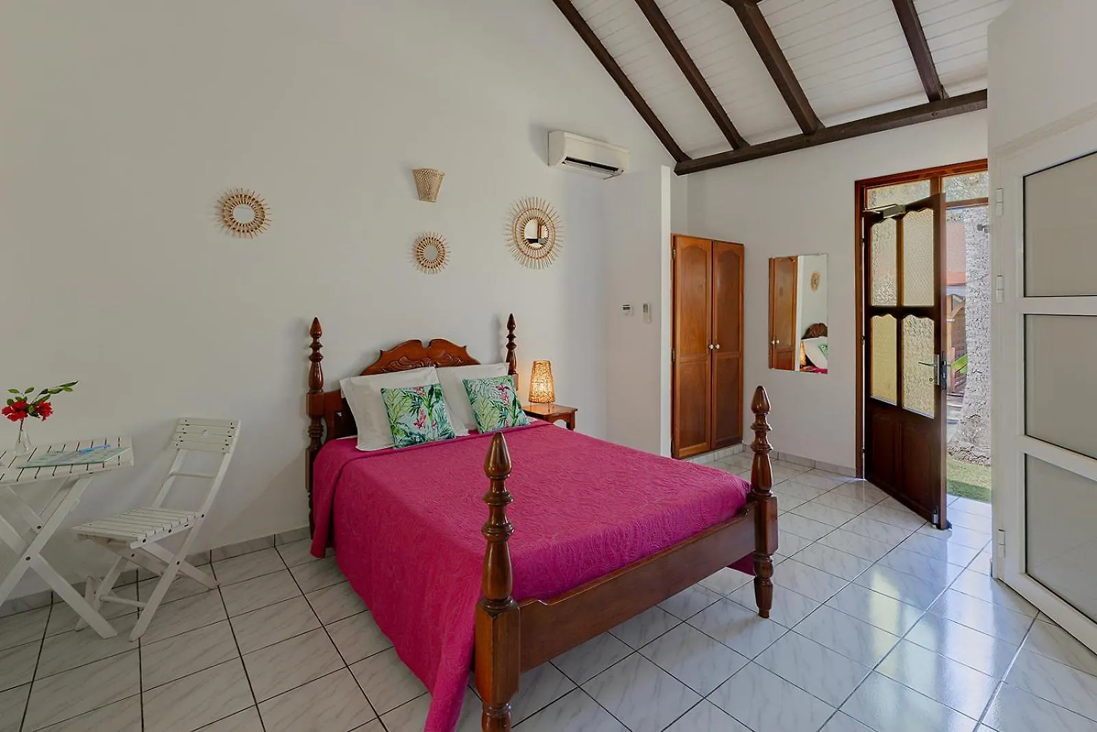 Village Honore Lodge Chassaing