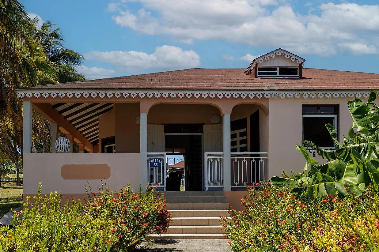 Village Honore Lodge Chassaing