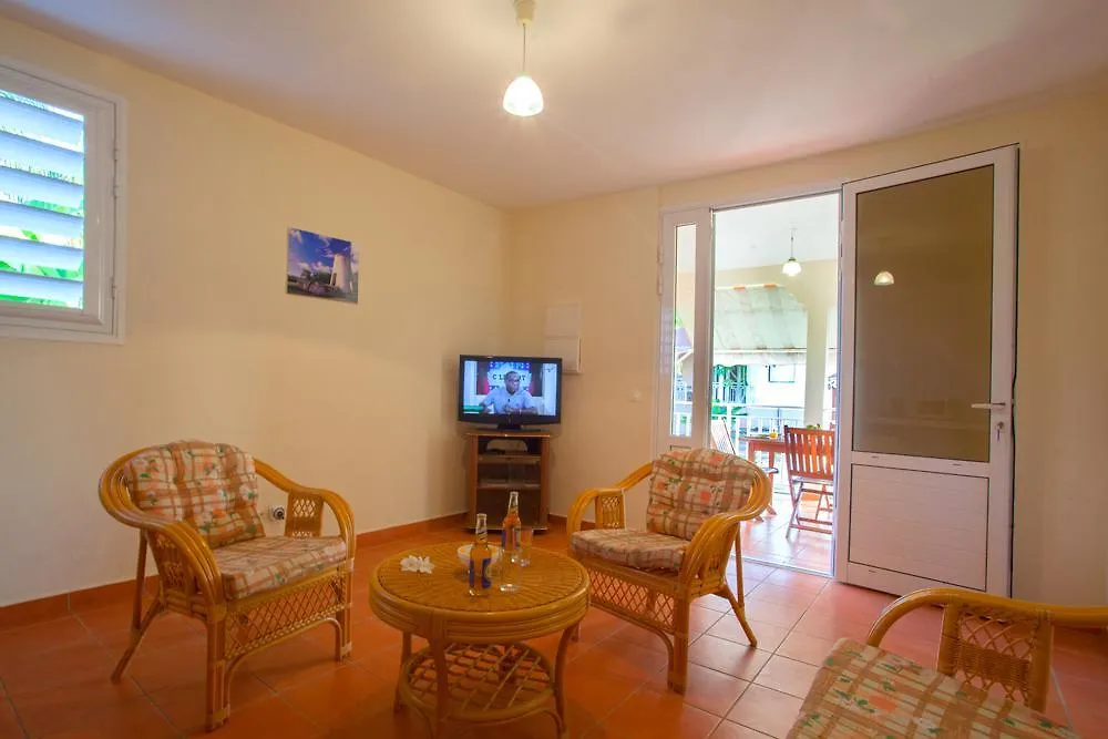 Village Honore Lodge